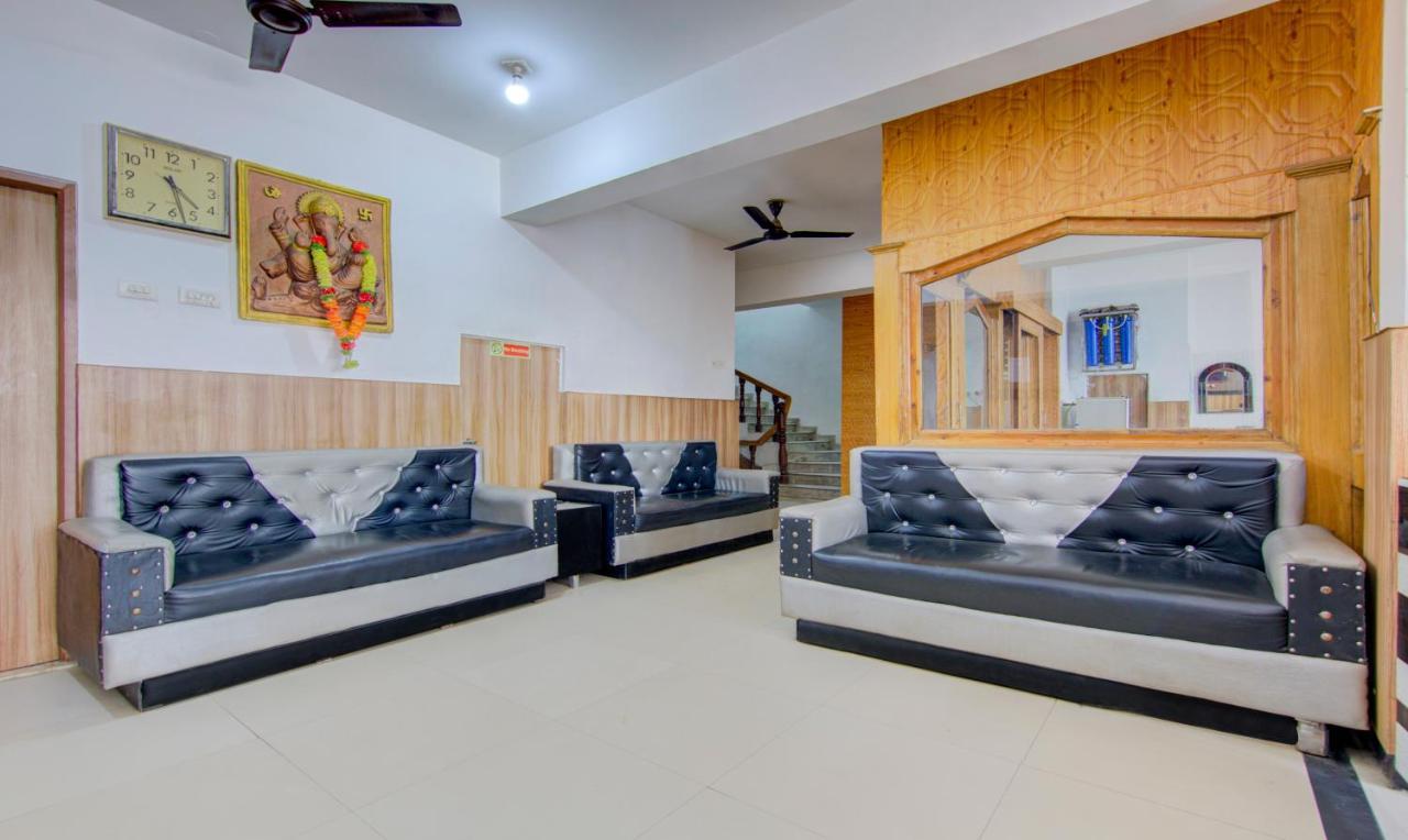 Itsy Hotels Satya Shree Katra  Ngoại thất bức ảnh
