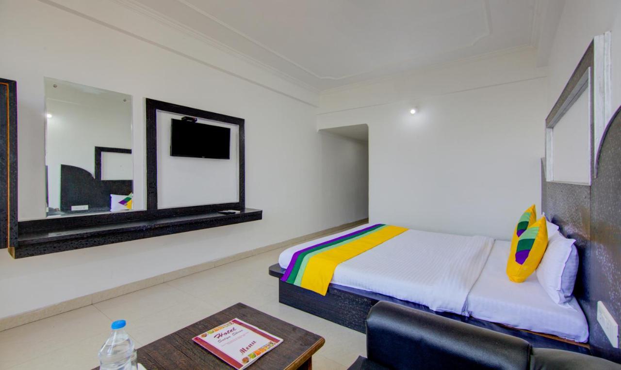 Itsy Hotels Satya Shree Katra  Ngoại thất bức ảnh