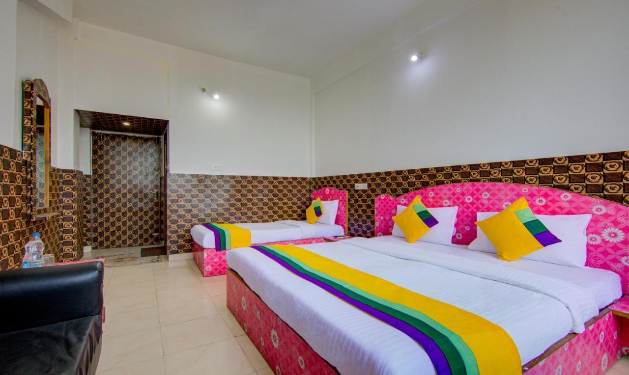 Itsy Hotels Satya Shree Katra  Ngoại thất bức ảnh